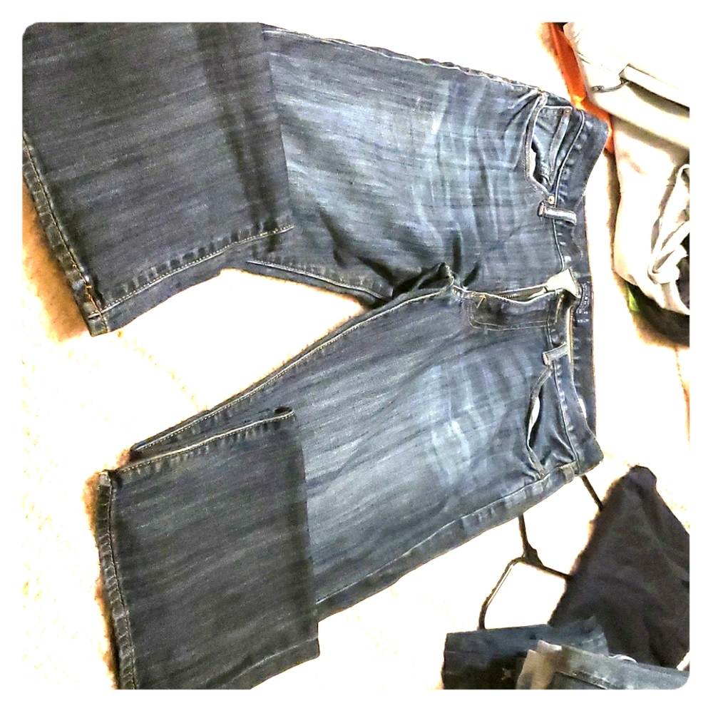 **ANY 2 PAIRS OF PANTS FOR 20$**